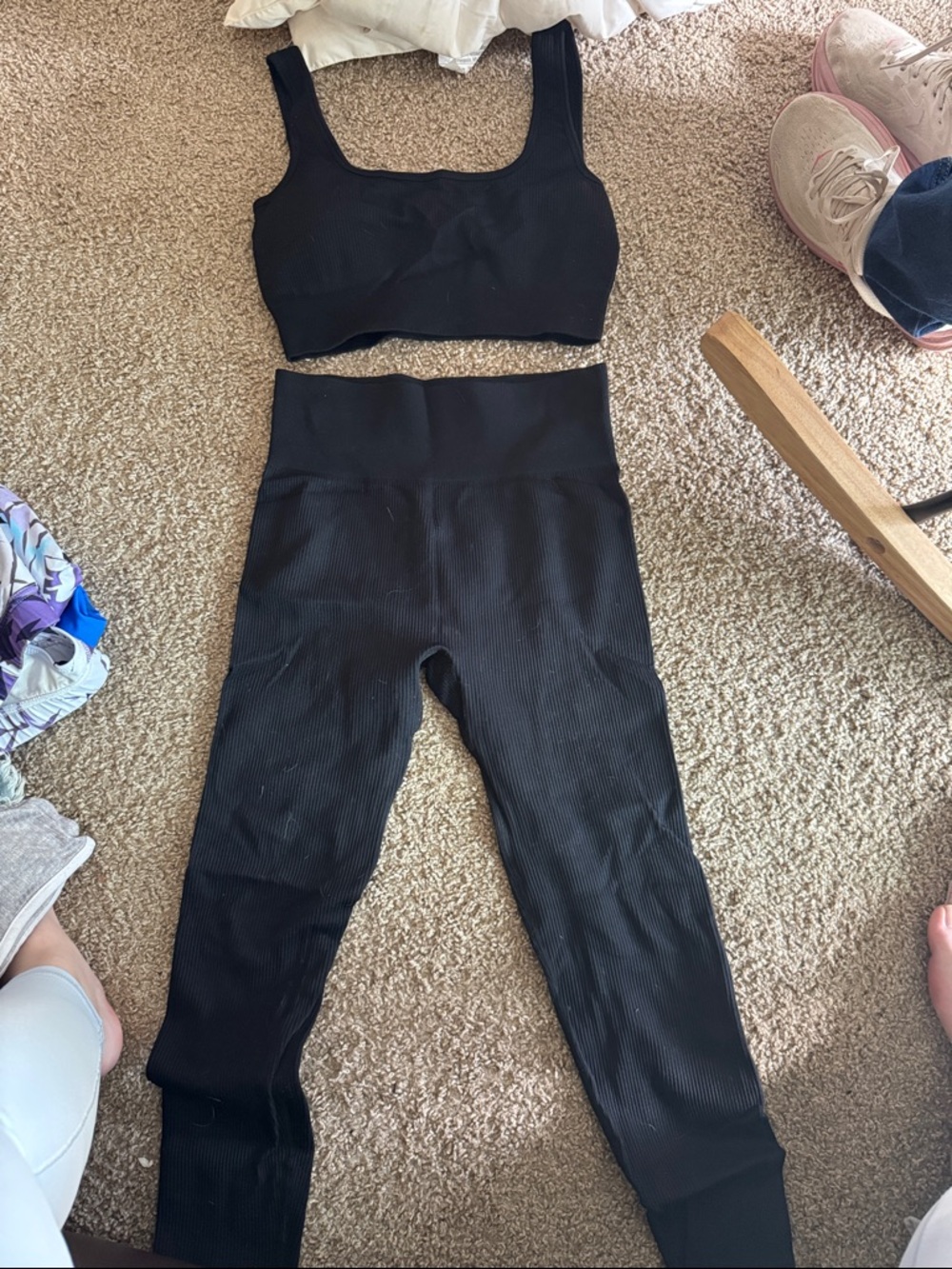 Seamless High-Waist Black Ribbed Joggers with Matching Crop Top